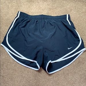 Nike Women’s Tempo Running Short